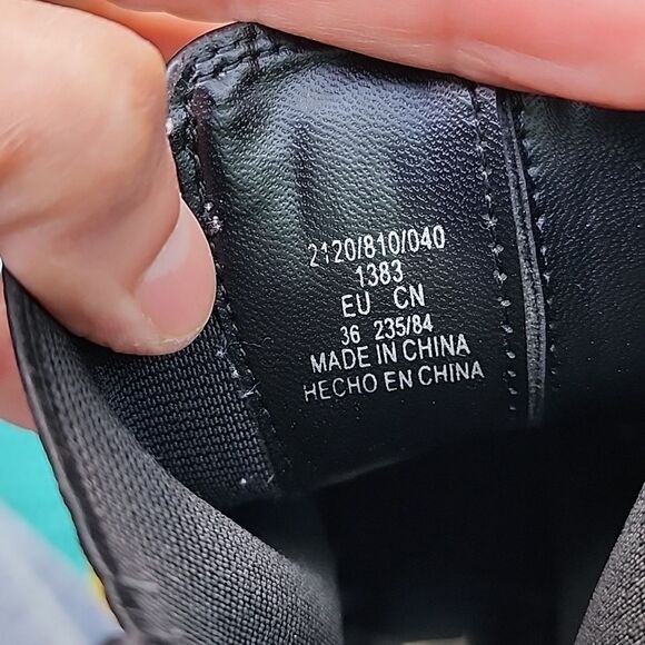 Zara Boots Womens Sz 5.5 US 36 EU Black Leather Chelsea Ankle High Block Heel - Picture 8 of 9